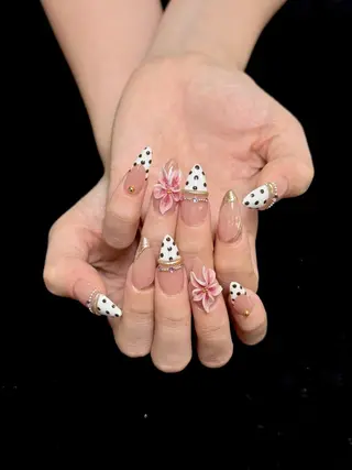ネイル ongles chicのネイルデザイン