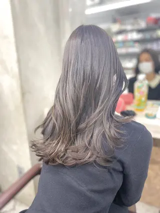 ロング カラー レイヤーカット 赤み消し　店長/大和のヘアスタイル