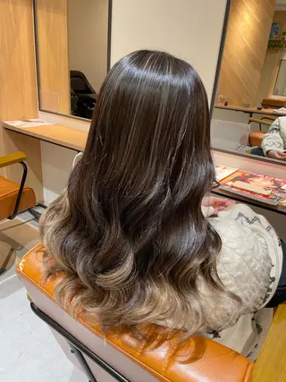 ロング 中田 サヤカのヘアスタイル