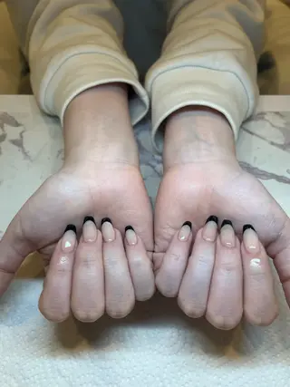 セミロング 越田 有香子のネイルデザイン