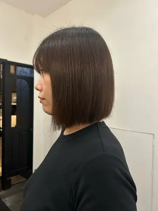 ミディアム 宮前 芽衣のヘアスタイル