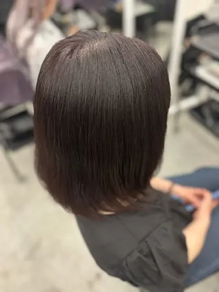ミディアム 韓国レイヤー透明感 艶カラー美髪縮毛矯正のヘアスタイル