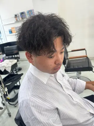 パーマ 望月 澪央のヘアスタイル