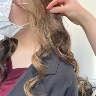 セミロング 🤍💕ブリーチカラ ーAyaka💕🤍のヘアスタイル
