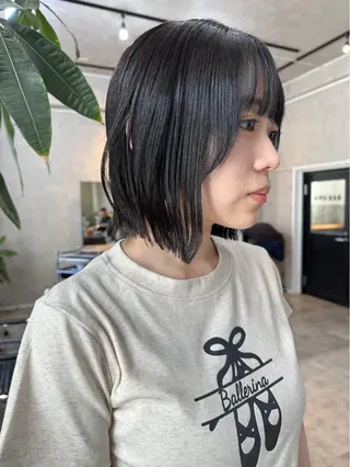 ミディアム カラー 下形 歩愛のヘアスタイル