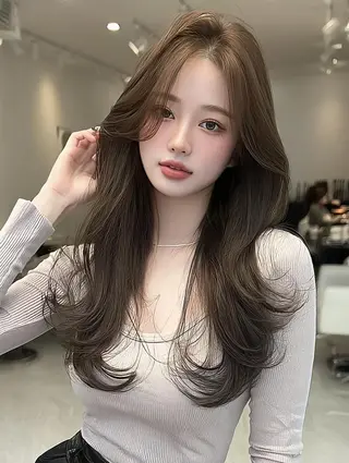 ロング FOCUS JAPAN4のヘアスタイル