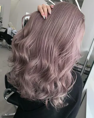 ロング 佐藤 まいらのヘアスタイル