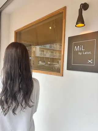 ロング カラー MiLbyLatot ruriko🌈のヘアスタイル