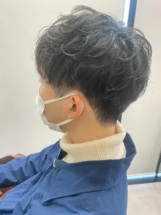 パーマ メンズ 似合う髪型見つけます AYAKAのヘアスタイル