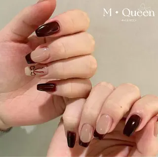 ネイル MQueen ネイルサロンマルのネイルデザイン