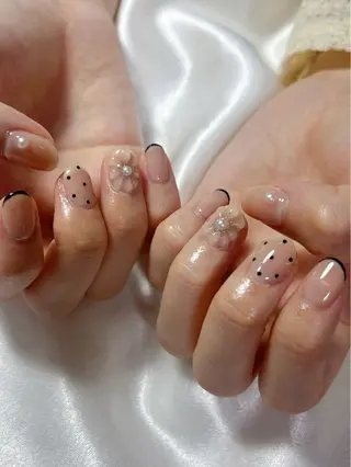 ネイル mogunail &blowのネイルデザイン