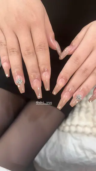ネイル SALON ELVI.のネイルデザイン