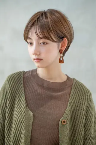 ショート カラー クドウレイ fifth神南のヘアスタイル