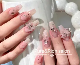 ネイル Pure&Rich Nailのネイルデザイン