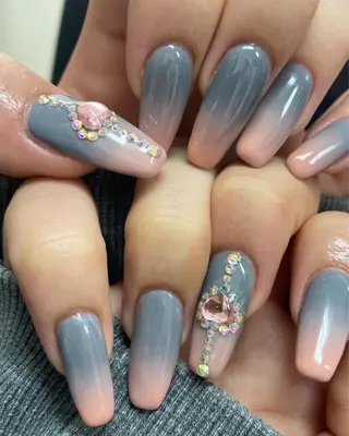 ロング ネイル tetty nailsalonのネイルデザイン