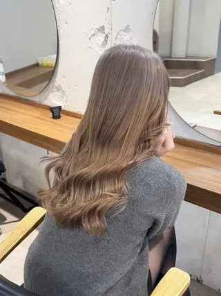 ロング カラー DAYS 2ndのヘアスタイル