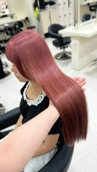 ロング カラー ヘアアレンジ 韓国レイヤー&ピンク 艶髪🩶maikoのヘアスタイル