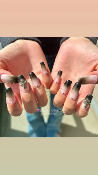 ネイル Sii nail 🤍SAKIのネイルデザイン
