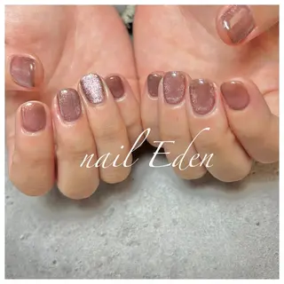 ネイル Eden ♾️のネイルデザイン