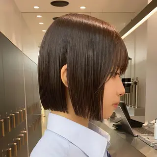 ショート カラー 髪質改善縮毛矯正 ボブレイヤーRINAのヘアスタイル