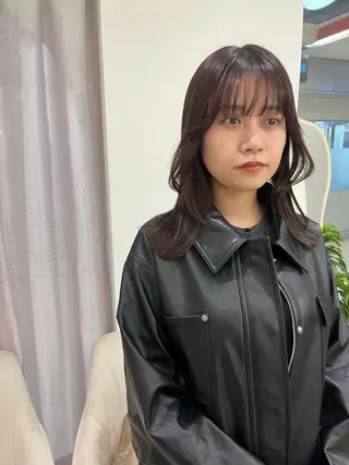 ミディアム カラー 松村 澪里のヘアスタイル