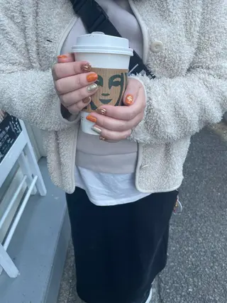 ネイル LAVISH 大和店 🤱子連れ大歓迎のネイルデザイン
