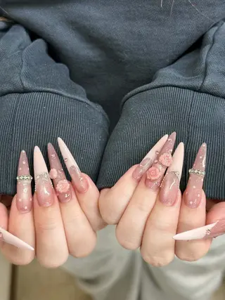ネイル RIRI 池袋のネイルデザイン