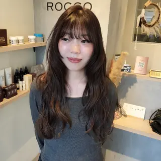 カラー HINAKO/ ROCCOのヘアスタイル