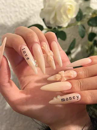 ネイル Luna Gladeのネイルデザイン