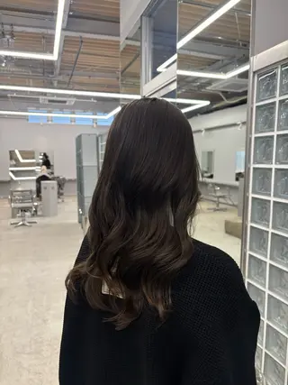 ロング カラー M Y Uのヘアスタイル
