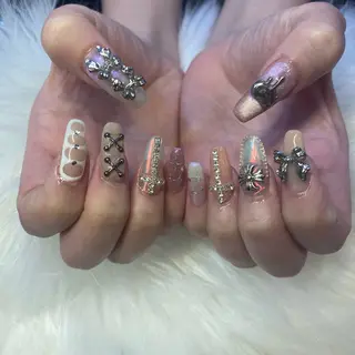 セミロング 東海最大級 レディスペネイルのネイルデザイン