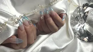 ネイル 佐野 愛美のネイルデザイン