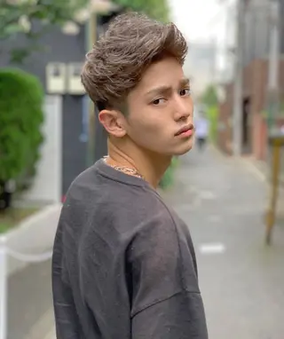 ショート カラー パーマ ヘアアレンジ メンズ 野木 良平のヘアスタイル