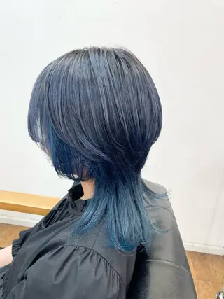 ミディアム カラー 青木 優歩のヘアスタイル