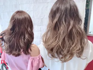 ロング YUI𓍯ｴｸｽﾃ /ﾆｭｱﾝｽｶﾗｰのヘアスタイル