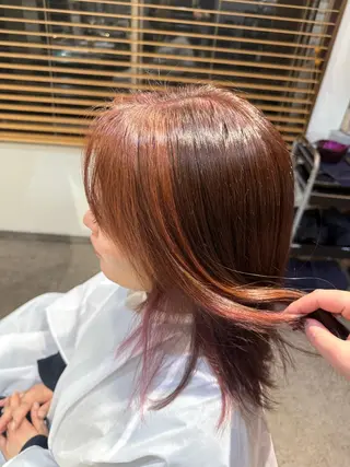 カラー 明 (めい)のヘアスタイル