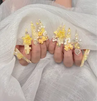 ネイル Julie Nail Hinのネイルデザイン