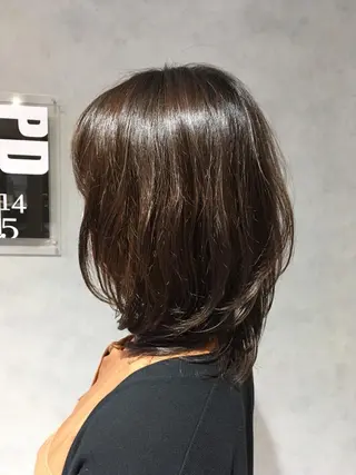 ミディアム カラー 中村 幸子のヘアスタイル
