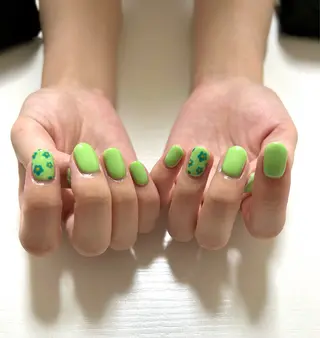 ネイル Colors 荻窪のネイルデザイン