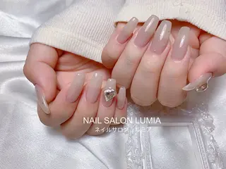 ネイル ネイルサロン ルミア Lumia 店長施術のネイルデザイン