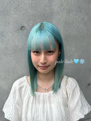 セミロング カラー 韓国レイヤー kira🌛のヘアスタイル