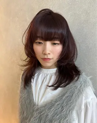 セミロング 韓国ヘアメンズ・レデ ィース特化ミクのヘアスタイル