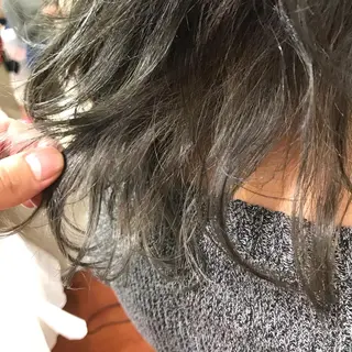 ミディアム カラー ヨシダ トオルのヘアスタイル
