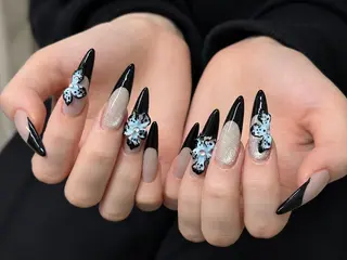 ネイル NAILS 168のネイルデザイン