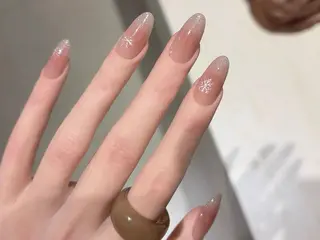 ネイル Queenie 🦋のネイルデザイン