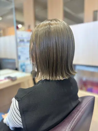 カラー 下澤 天音のヘアスタイル