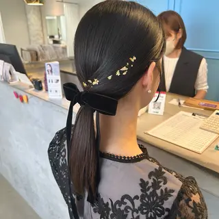 セミロング ヘアアレンジ 砂野 真璃奈のヘアスタイル