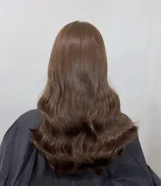 ロング 【ioe岡本】🐶 向井歩のヘアスタイル