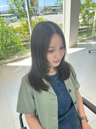 セミロング 御舩 青衣のヘアスタイル