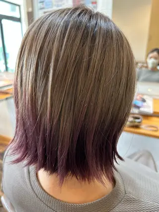 ショート カラー 石川 奈緒子のヘアスタイル